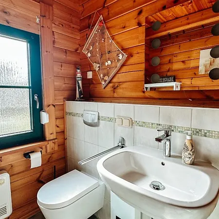 Feriehus Blockhaus Ruegen - Natur, Und Mee